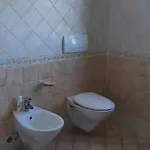 Lara *