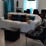 Lara *