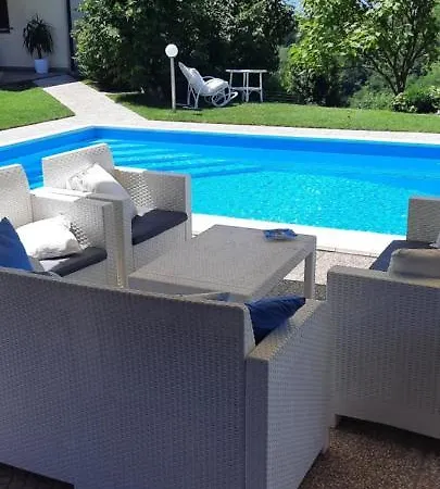 Villa Lara