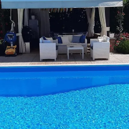 Villa Lara *