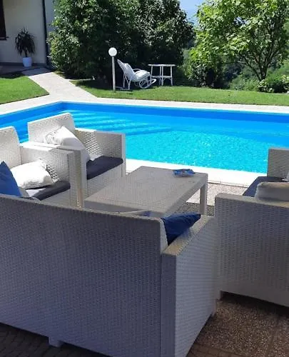 Villa Lara