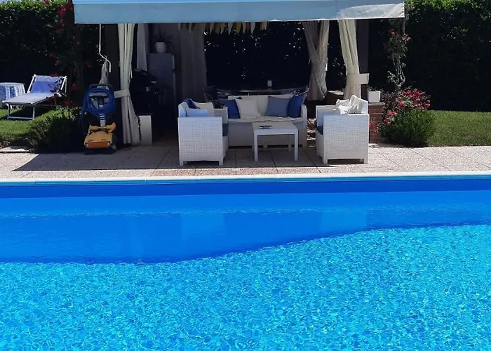 Villa Lara *