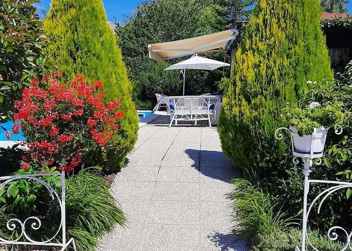 Villa Lara